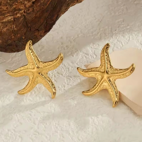 Golden Starfish Earrings - Picture 2 of 9